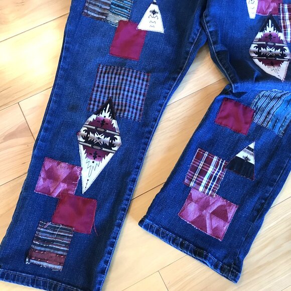 Upcycled Patchwork Jeans, Size 18: Aztec Tribal Cropped Pants, Southwest Native - Picture 5 of 10